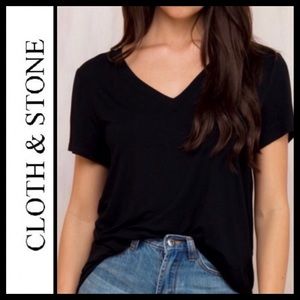 NWOT Anthro Cloth & Stone Draped Tee